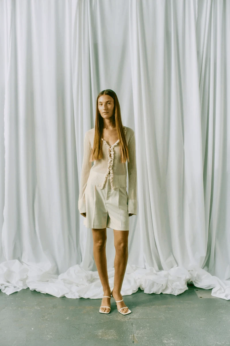 Copenhagen Muse Short Tailor Off-White 1
