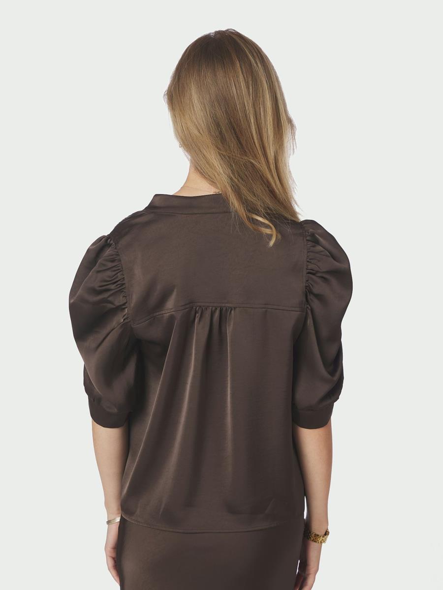 Neo Noir Blouse Roella Bruin 3