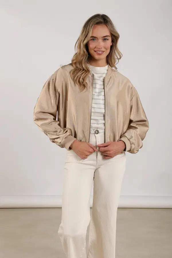 NUKUS Jack Babette Goud 1