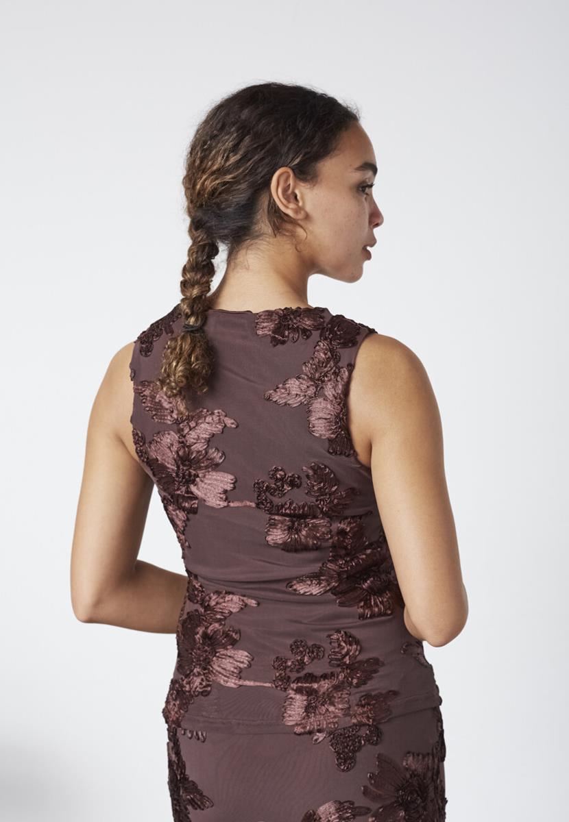 Sisters Point Top Sis-Top Bruin 3