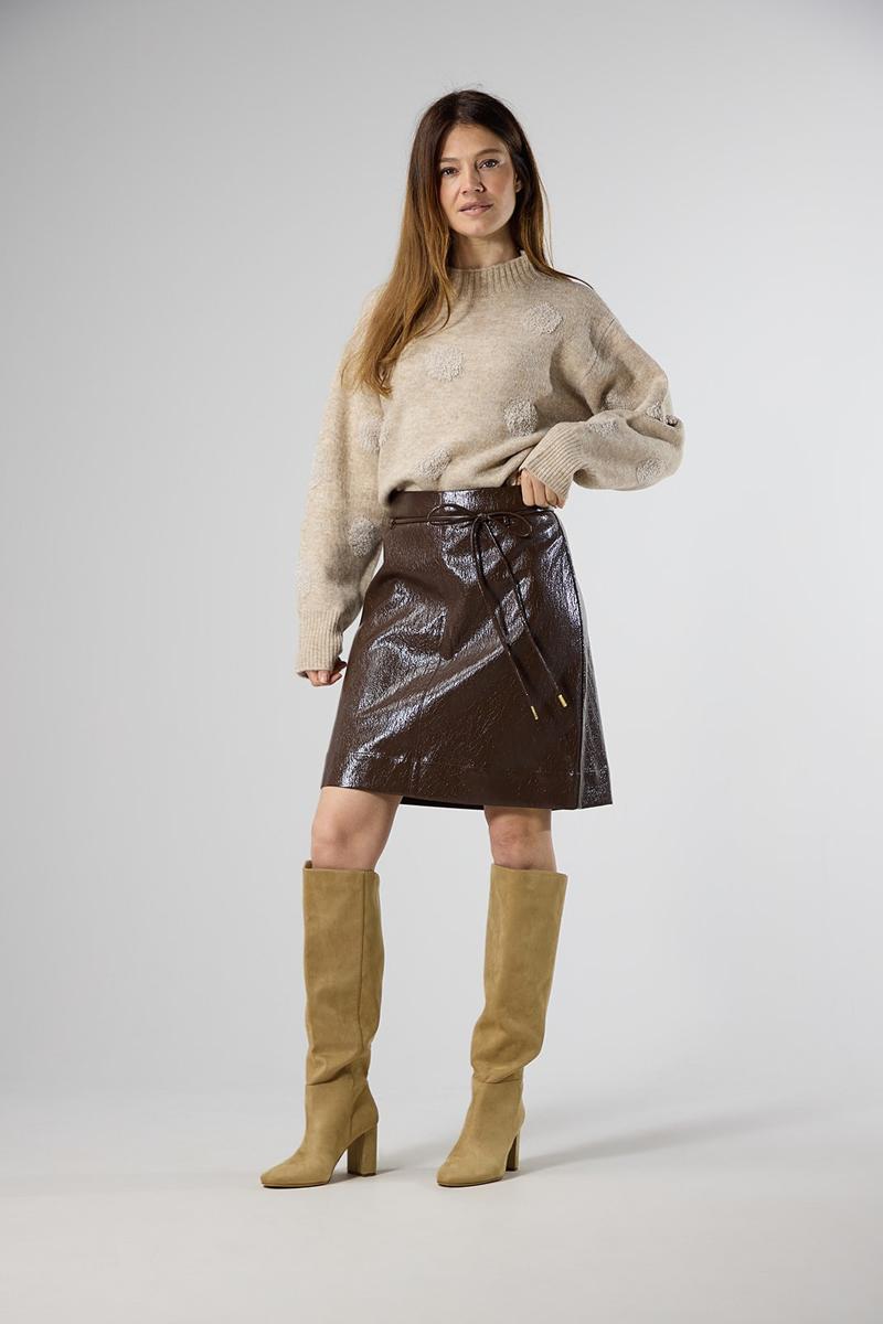 Label DOT Rok 2622011 Bruin 4