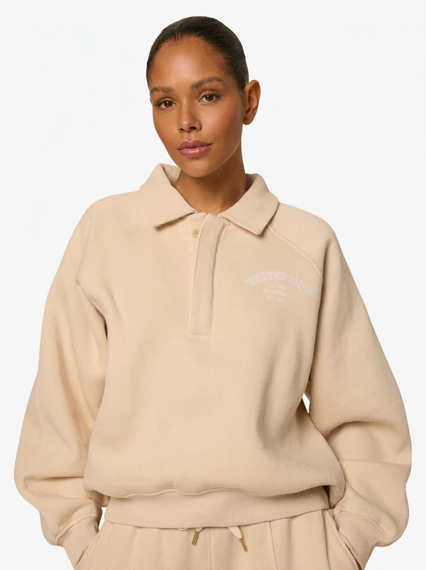 The Lola Club Sweater Ebony Beige 1