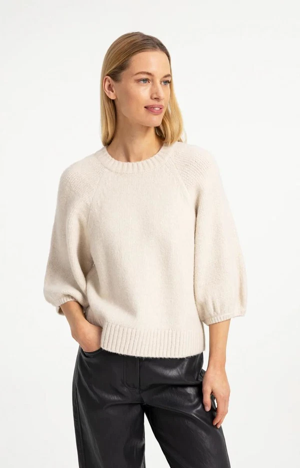 YAYA Trui 01-000644-609 Off-White 1