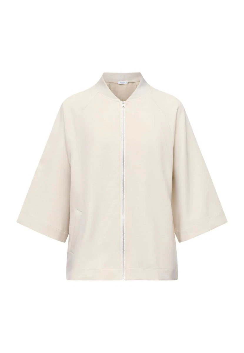Sisters Point Vest Great-MS Off-White 2