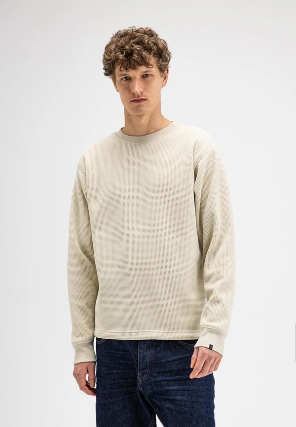 Butcher of Blue Trui Flux Off-White 1