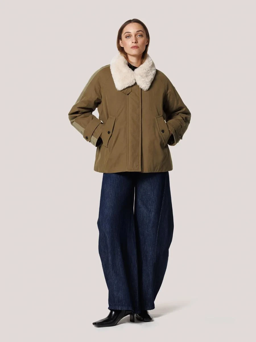 Creenstone Jas Helena Bruin 1