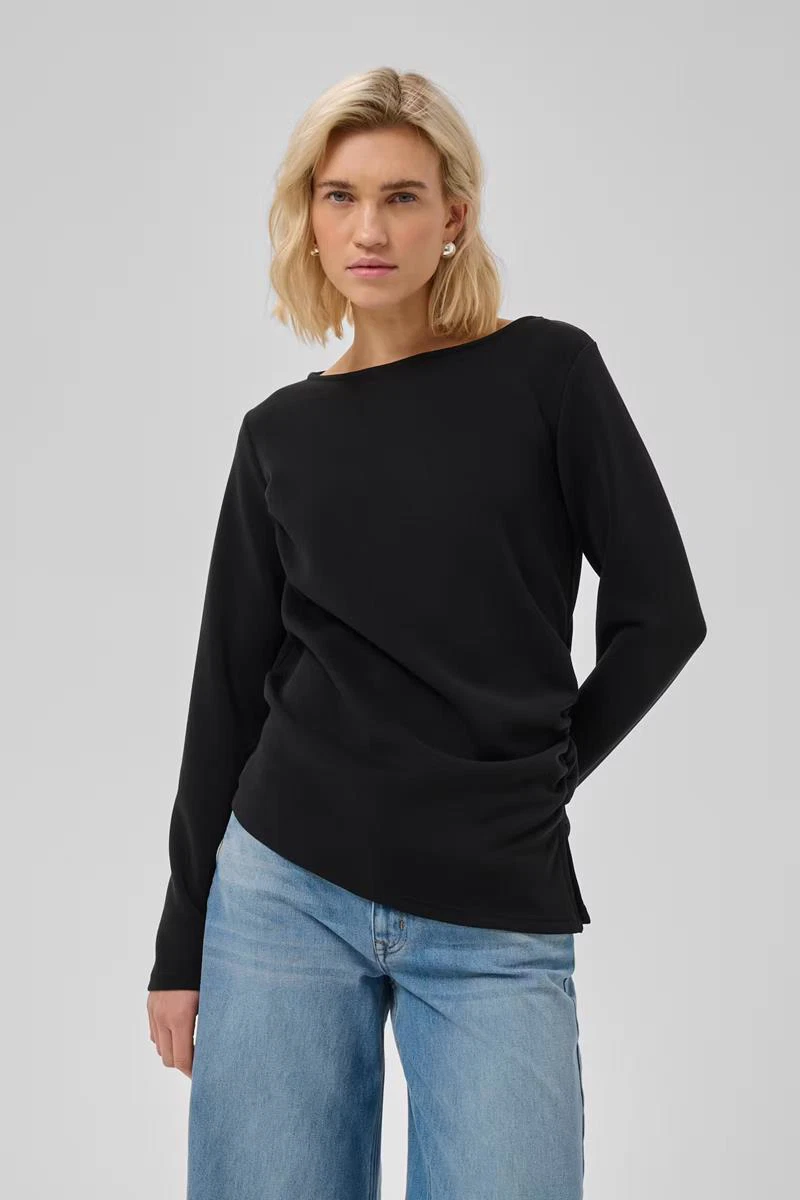 My Essential Wardrobe Blouse Helle Zwart 1