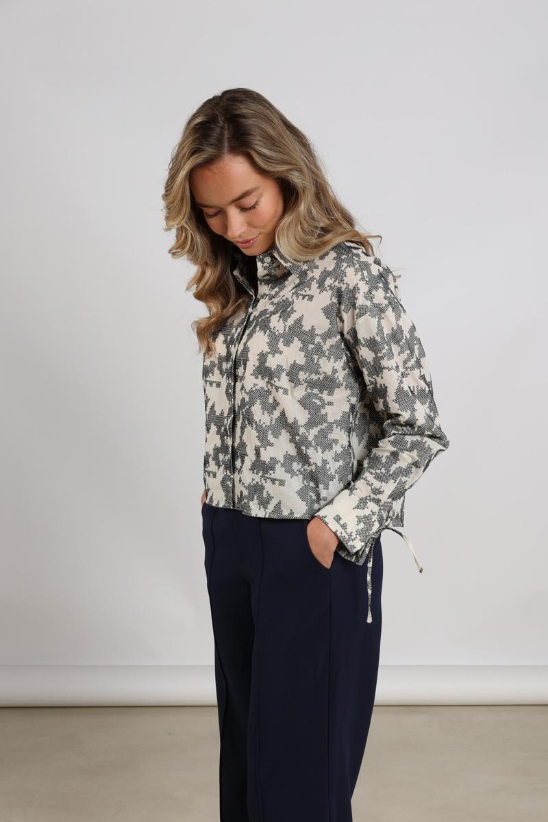 NUKUS Blouse Bailey Blauw 1