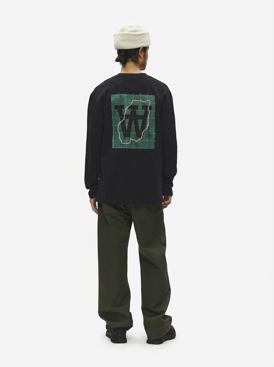 Wood Wood Longsleeve Liam Zwart 1