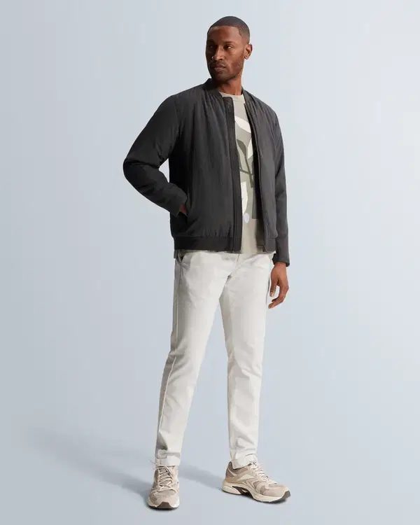 Cast Iron Pantalon Riser Wit 1