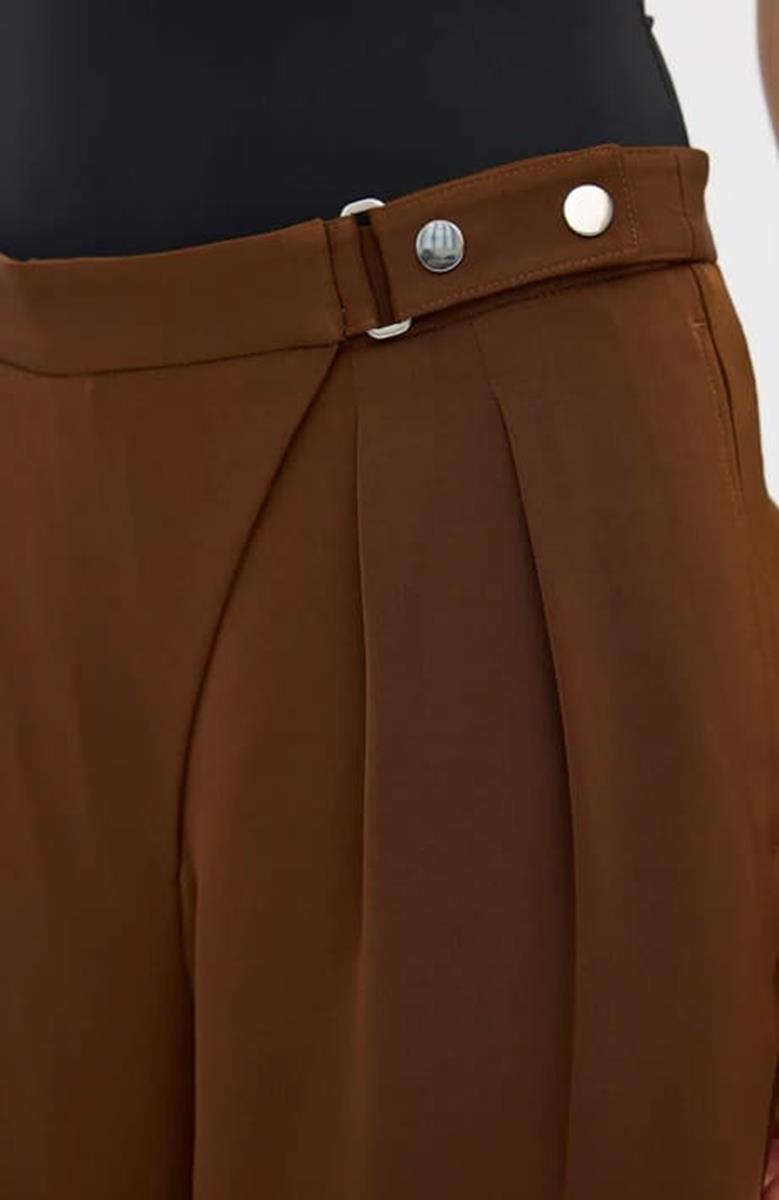 Five Units Short Uma Bruin 5