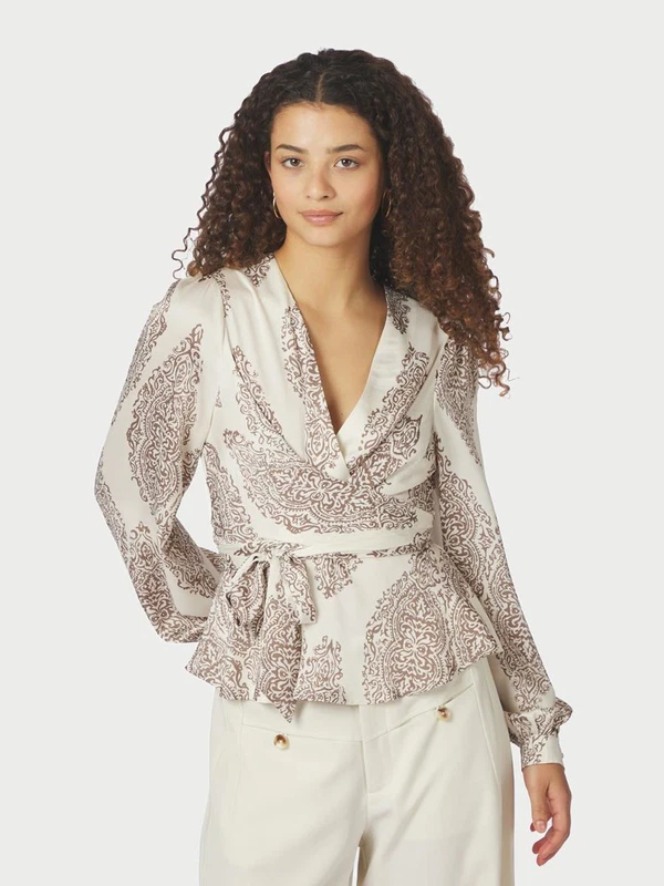 Neo Noir Blouse Rista Off-White 1
