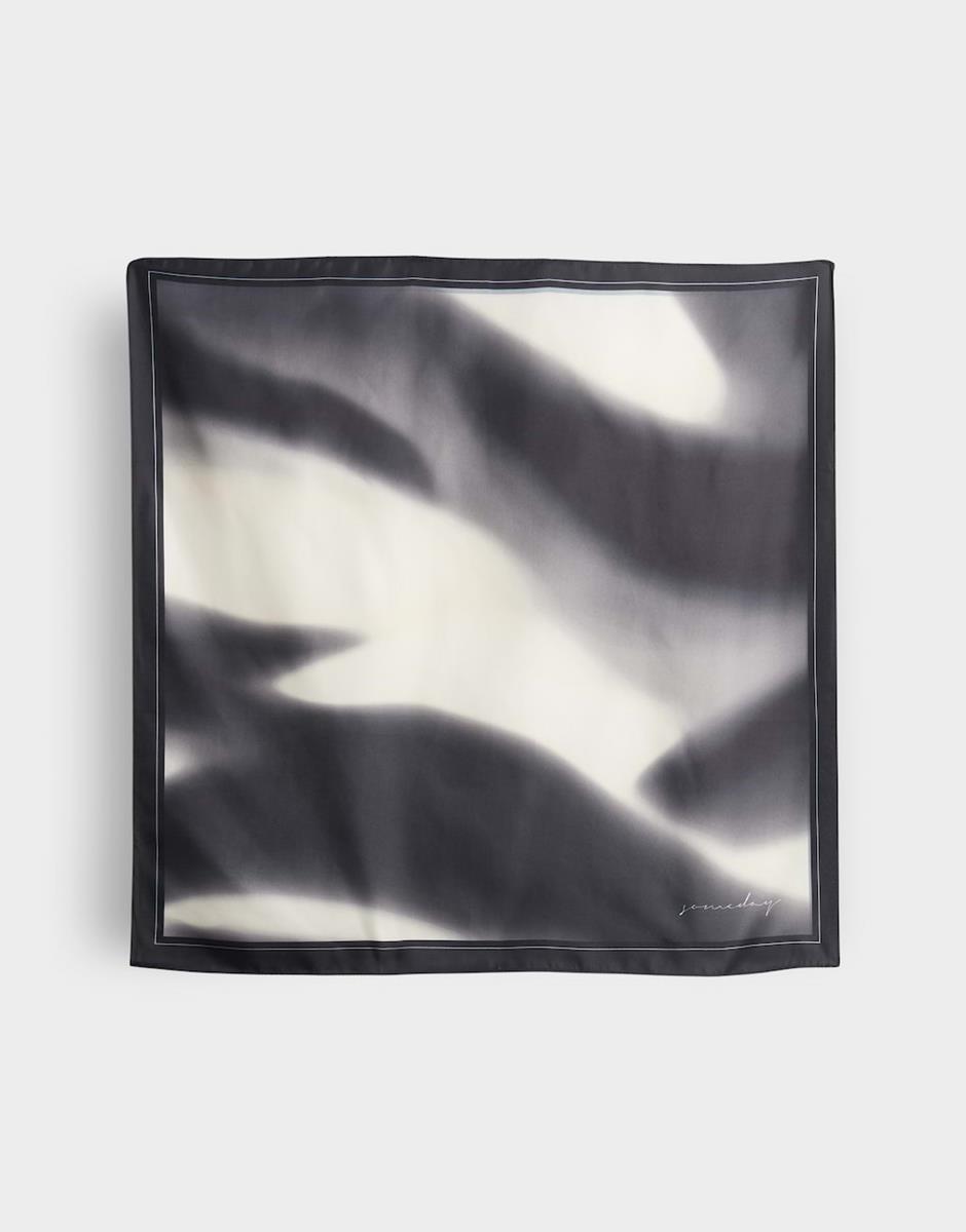 SOMEDAY Sjaal Blinga Zwart 1