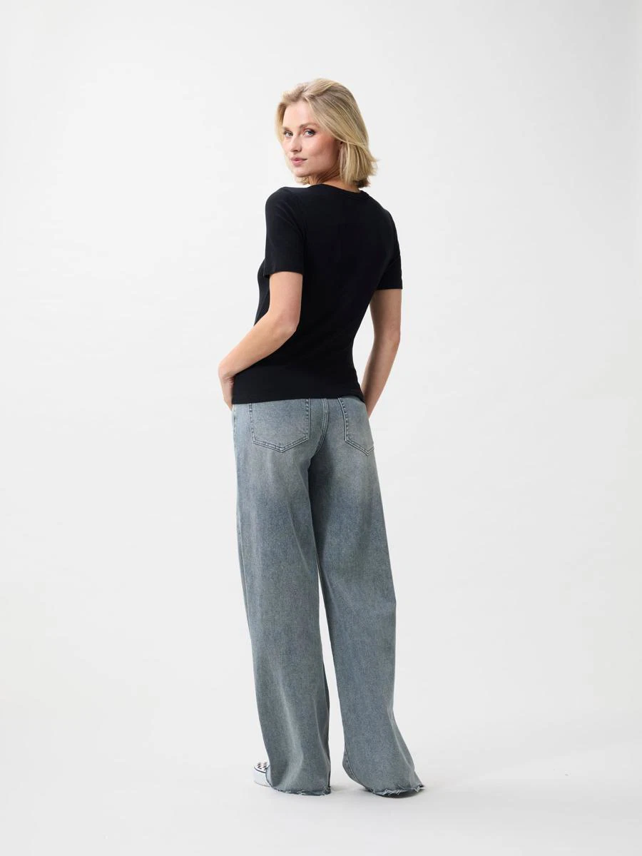 Catwalk Junkie T-Shirt 2402030215 Zwart 3