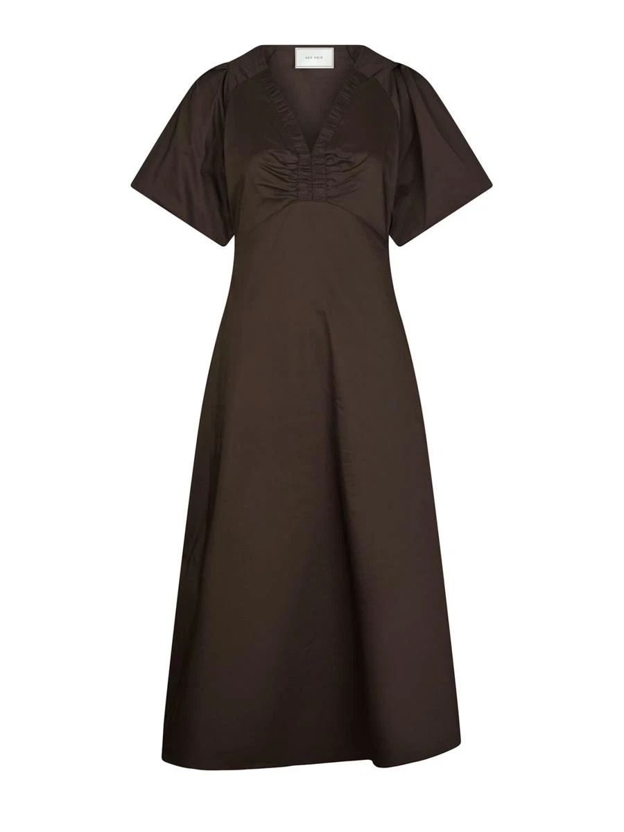 Neo Noir Jurk Illana Bruin 2