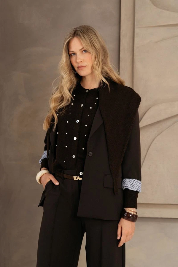 &Co Woman Blazer Glennis Bruin 1