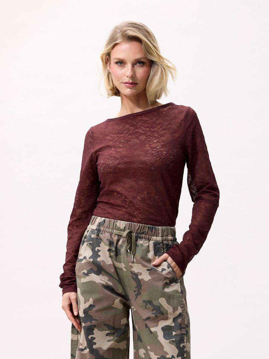 Catwalk Junkie Longsleeve 2603020400 Rood 1