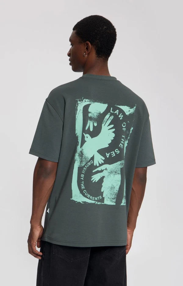 Law of the Sea T-Shirt Migration Groen 1
