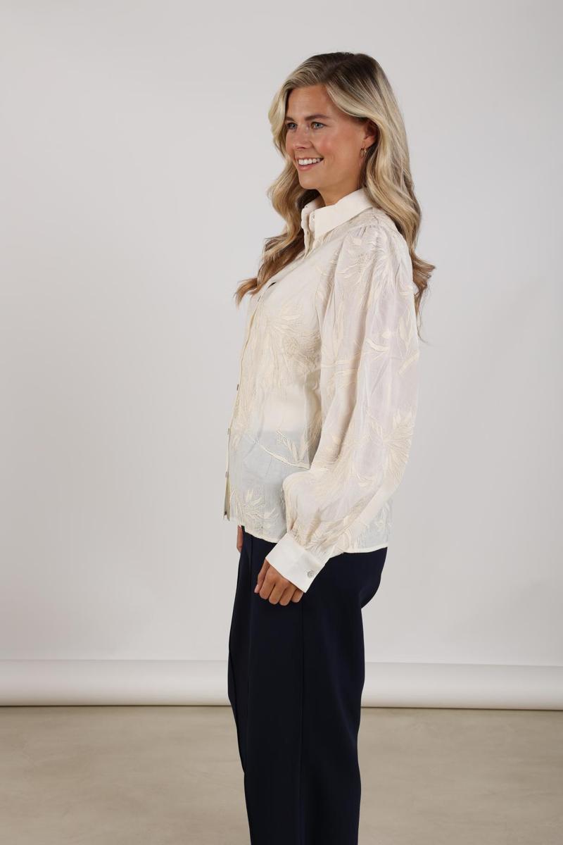 NUKUS Blouse Avy Off-White 5