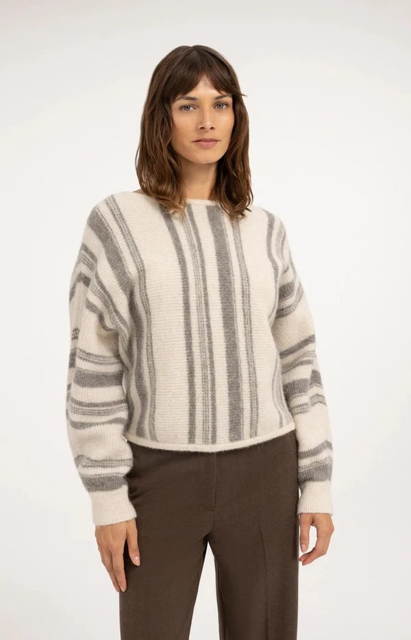 YAYA Trui 01-000651-610 Off-White 1