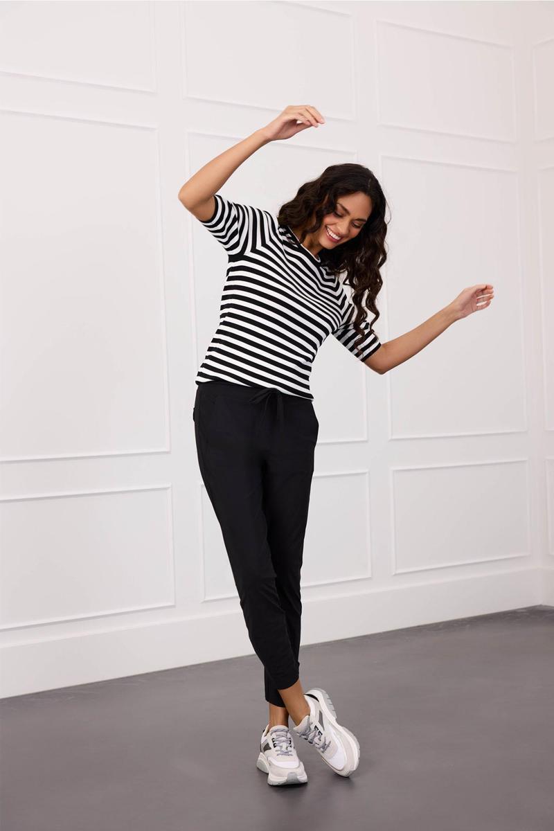 Studio Anneloes Studio Anneloes Trui Luna stripe short Zwart 6