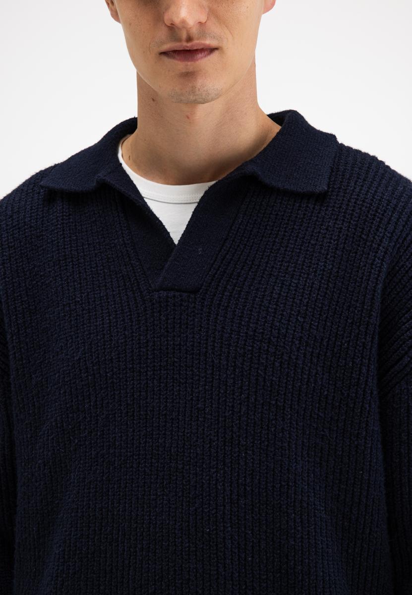 Butcher of Blue Trui M2626022 Blauw 5