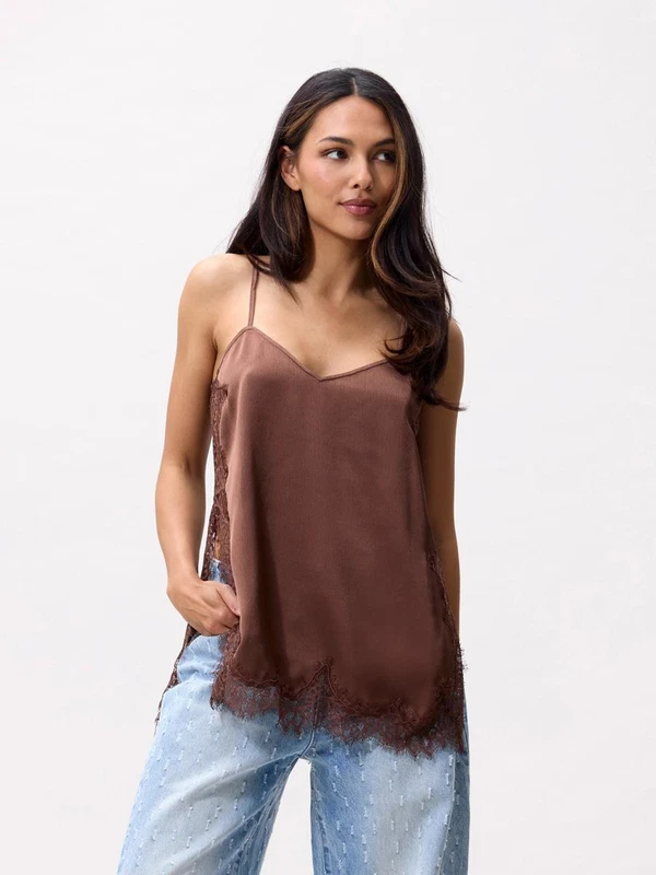 Catwalk Junkie Top 2603021401 Bruin 1
