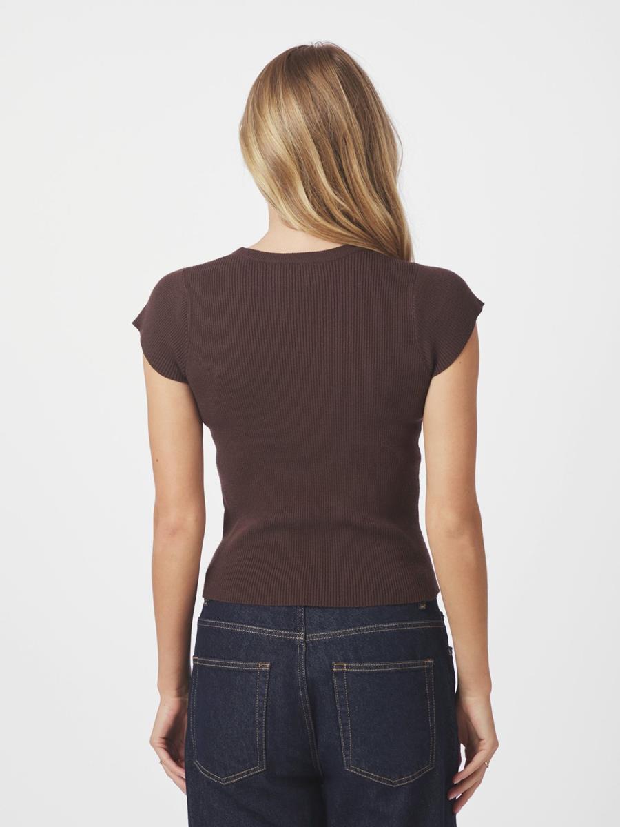 Neo Noir T-Shirt Tirra Bruin 3