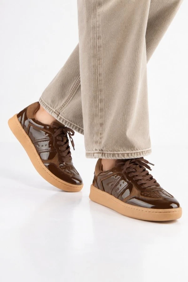 DWRS Sneakers Mirabel Verniz Bruin 1