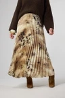 Label DOT Rok 2622013 Bruin 1