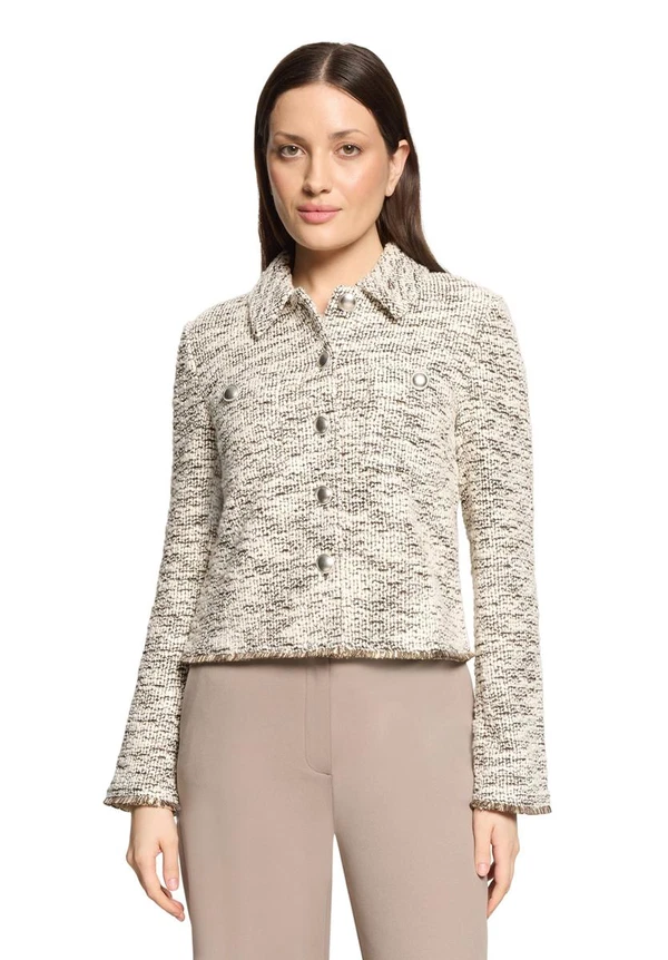 Betty Barclay Blazer 44071135 Beige 1