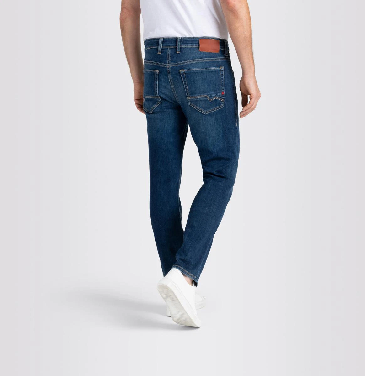 MAC Jeans Arne Pipe 0517-00-1973 Blauw 4