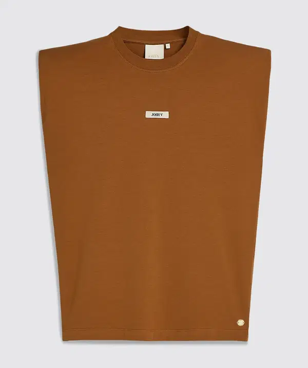 Josh V T-Shirt Sue Bruin 1