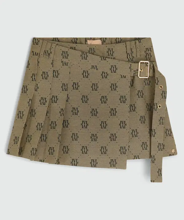 Josh V Rok Isadee Bruin 1