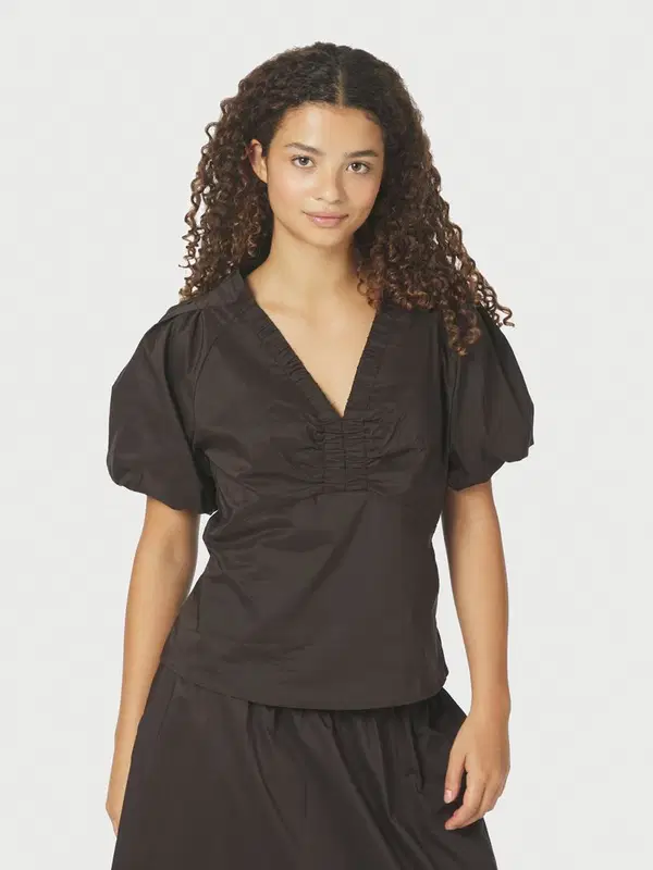 Neo Noir Blouse Irina Bruin 1