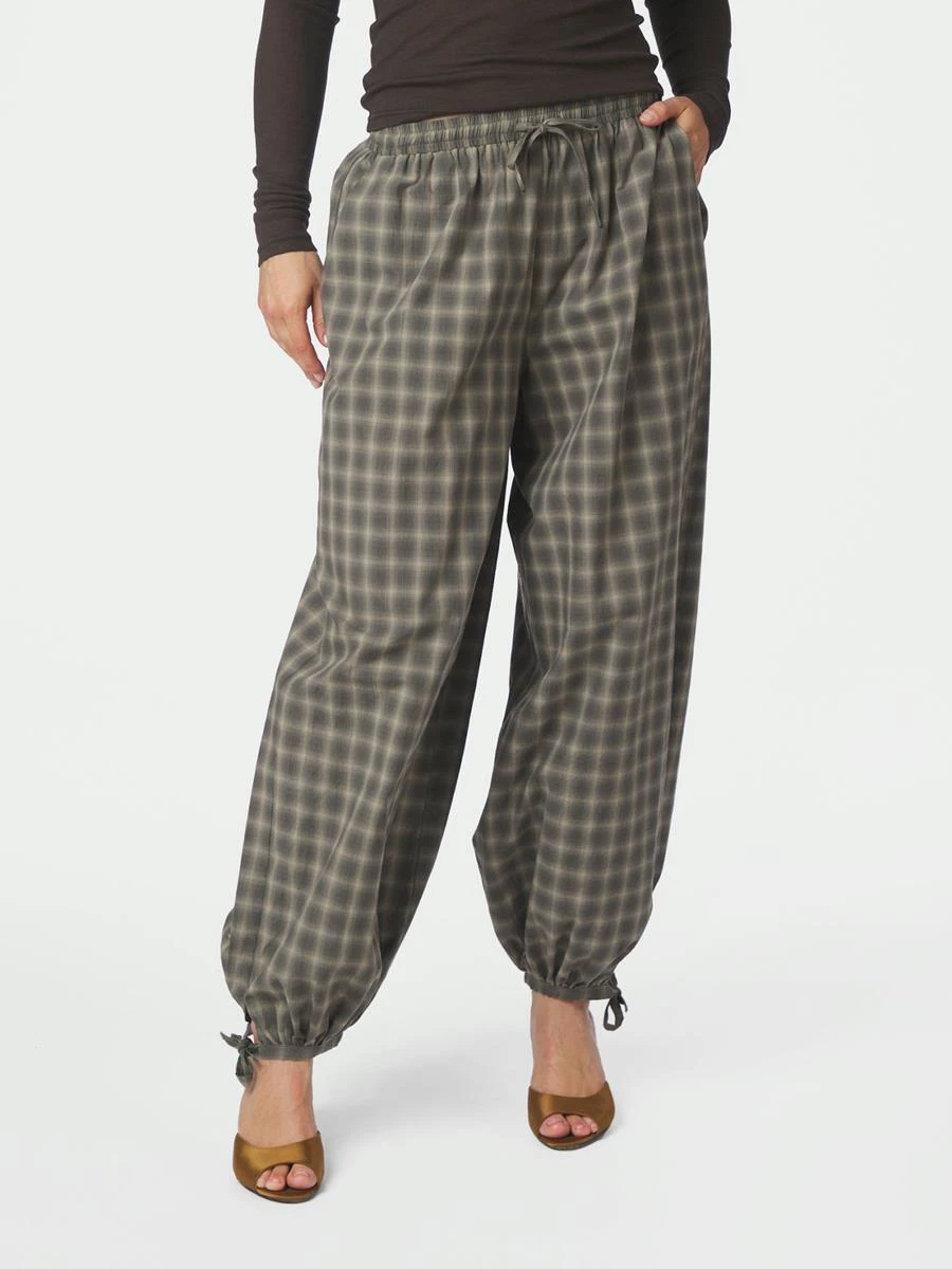 Neo Noir Pantalon Roxane Groen 1