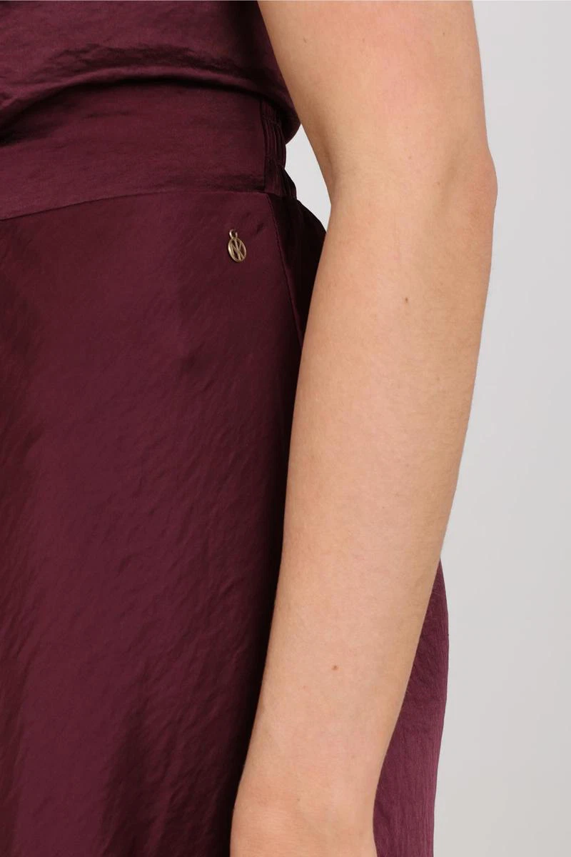 NUKUS Rok NKF09062 Rood 2