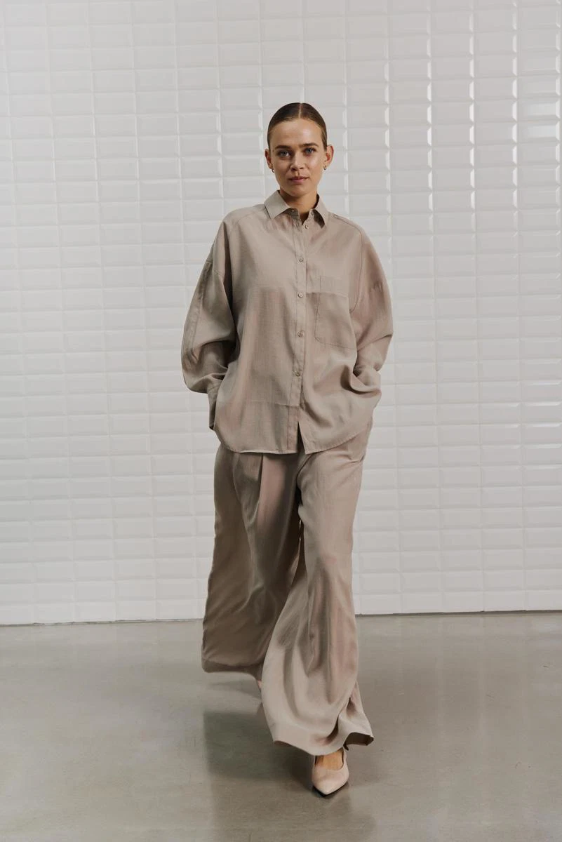 WithBlack Blouse Marleen Beige 1