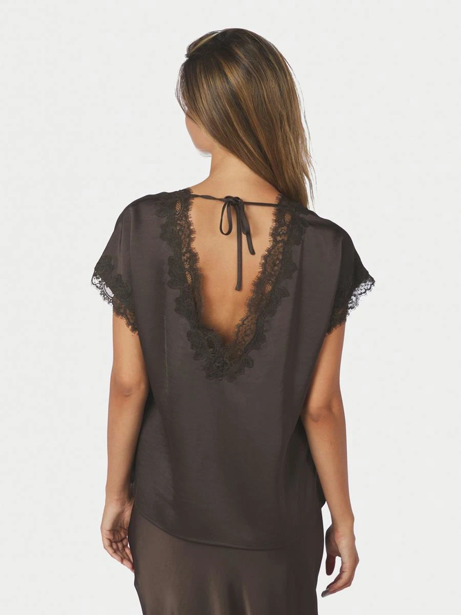 Neo Noir Blouse Benera Bruin 3