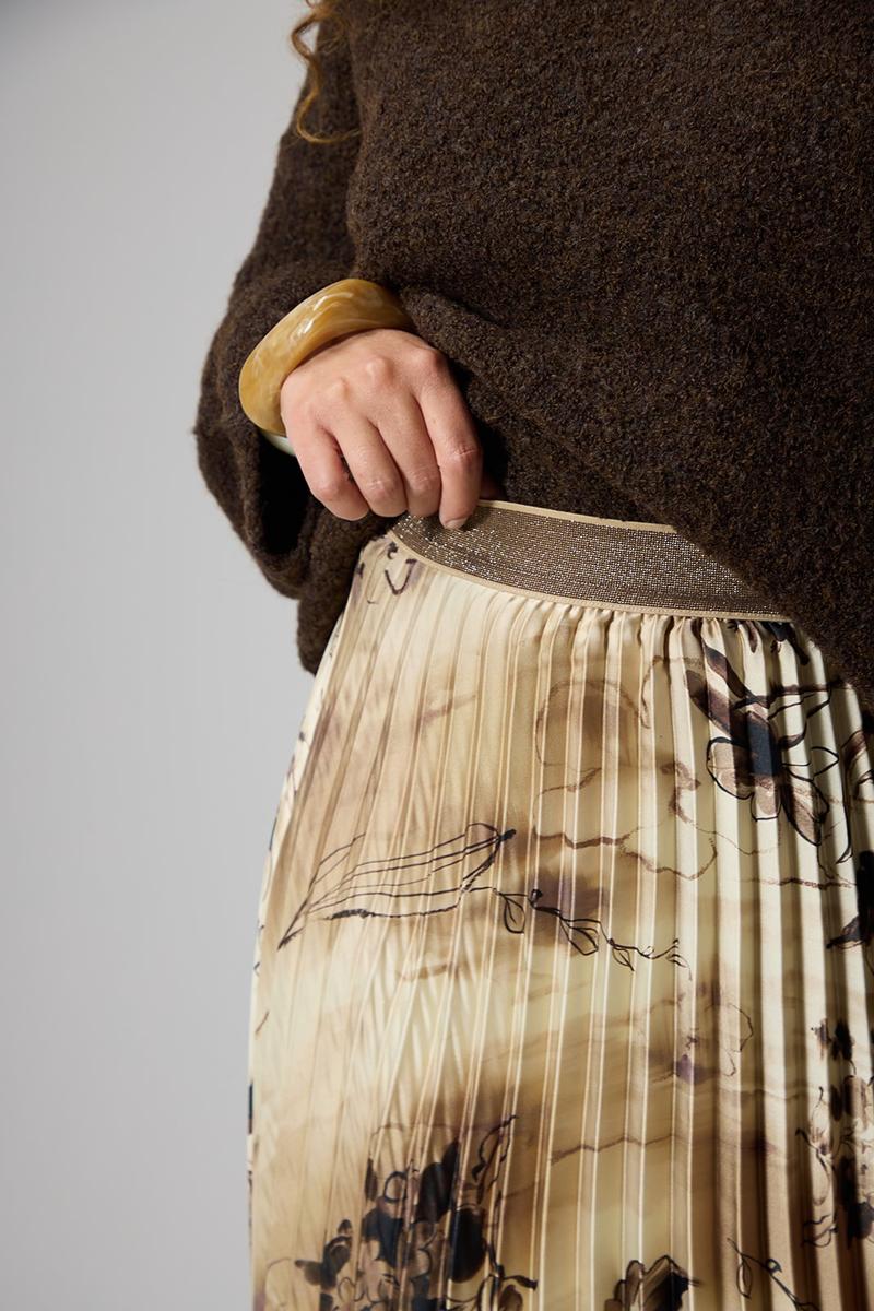 Label DOT Rok 2622013 Bruin 4