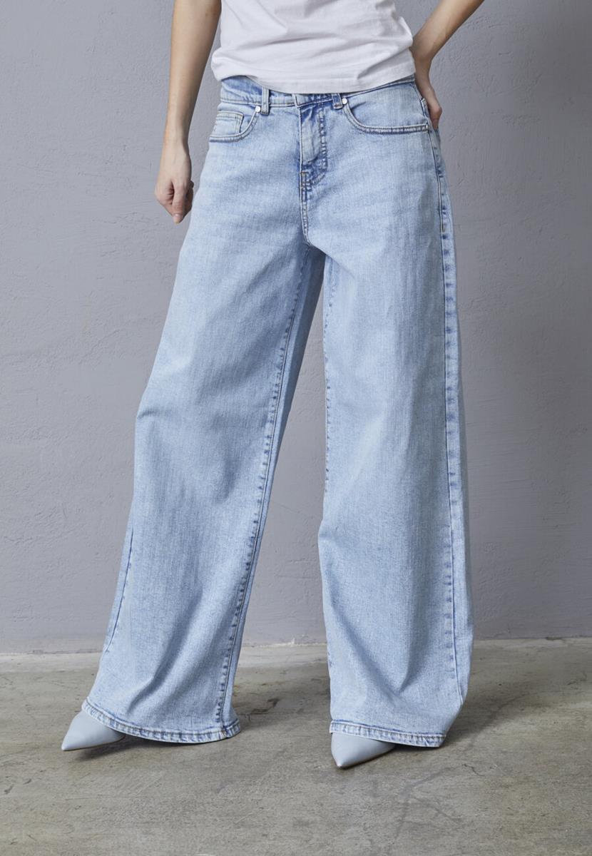 Sisters Point Jeans Onar-Je1 Blauw 1