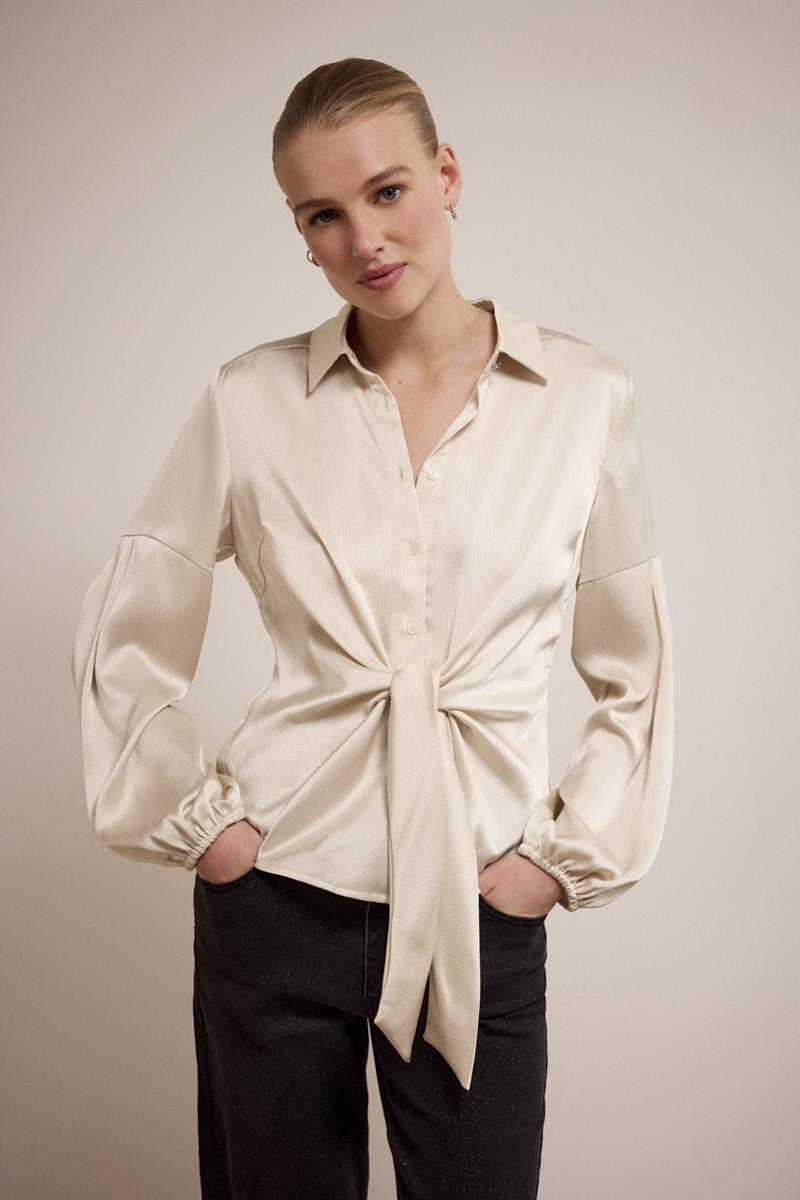 Tramontana Blouse C17-18-401 Off-White 1