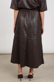 NUKUS Rok Britney Bruin 3