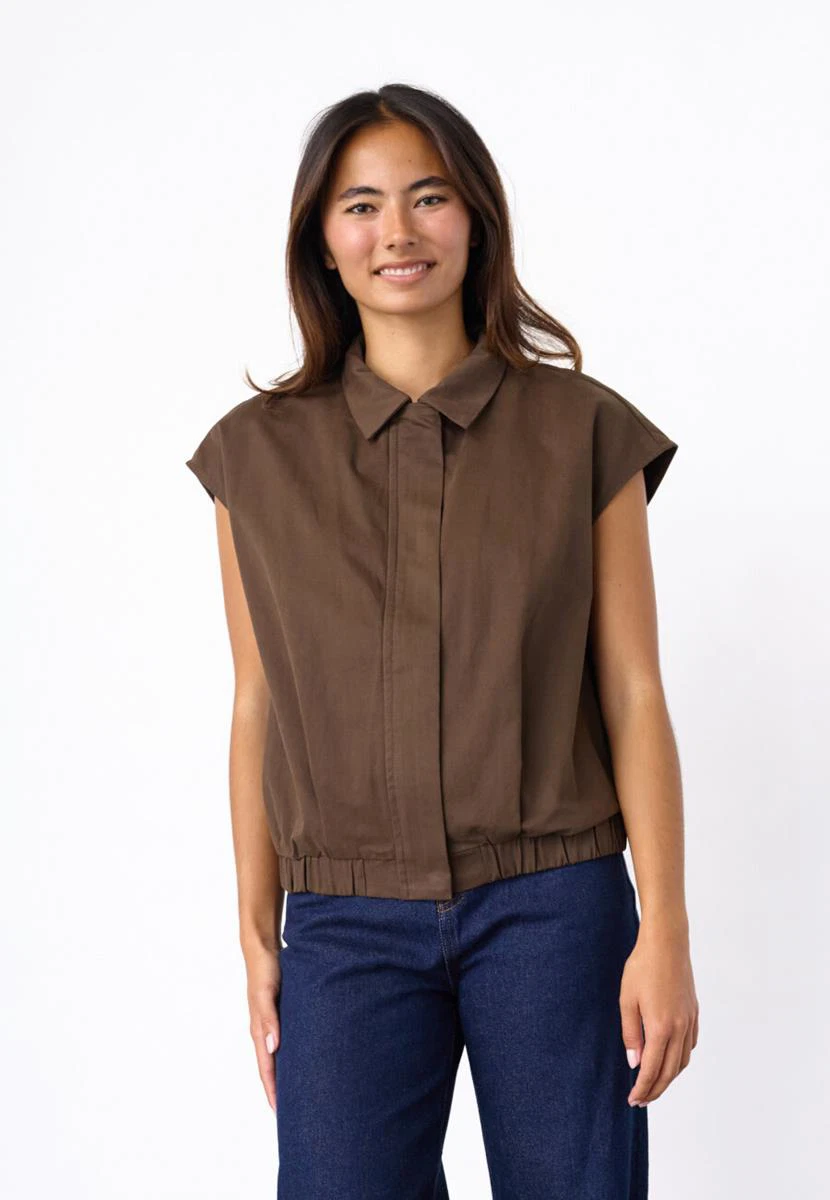 Sisters Point Gilet Edith-Ve Bruin 1