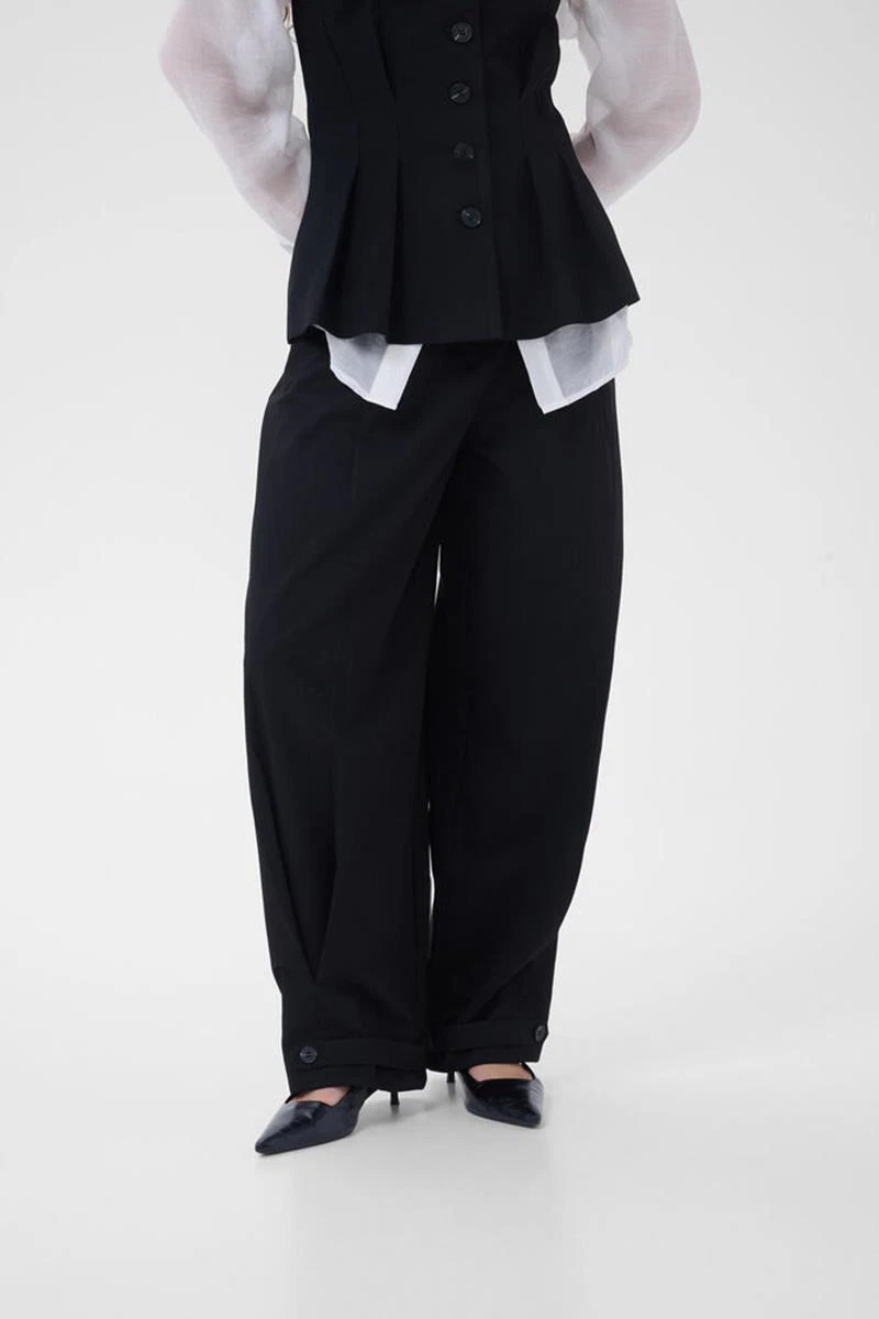 My Essential Wardrobe Pantalon Evelina Zwart 1