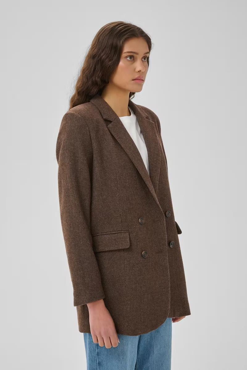 My Essential Wardrobe Blazer Cleo Bruin 1
