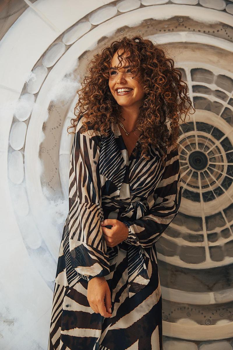 Label DOT Jurk 2523000 Bruin 5