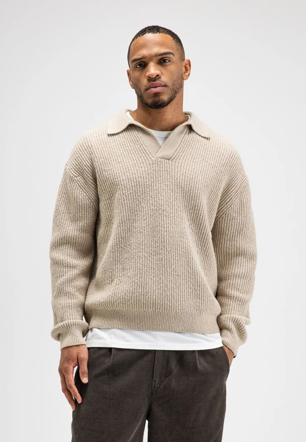 Butcher of Blue Trui Market Beige 1