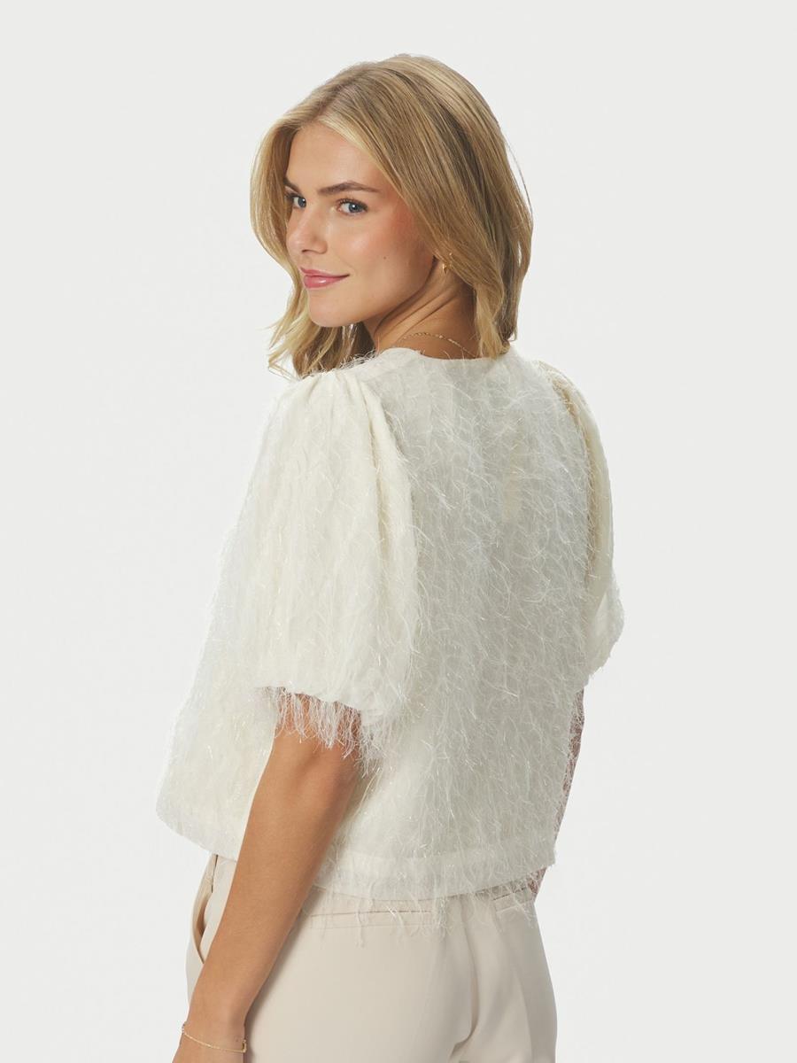 Neo Noir Blouse Aisa Frilly Off-White 3