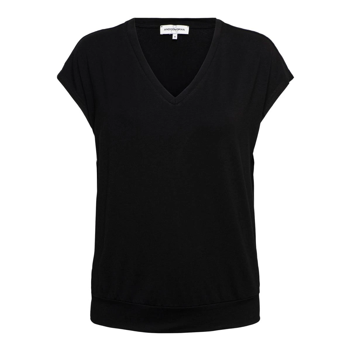 &Co Woman Top Lucia Zwart 1